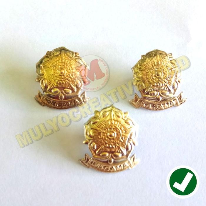 

Pin UGM - Bros Kagama - Keluarga Alumni Universitas Gajah Mada PREMIUM