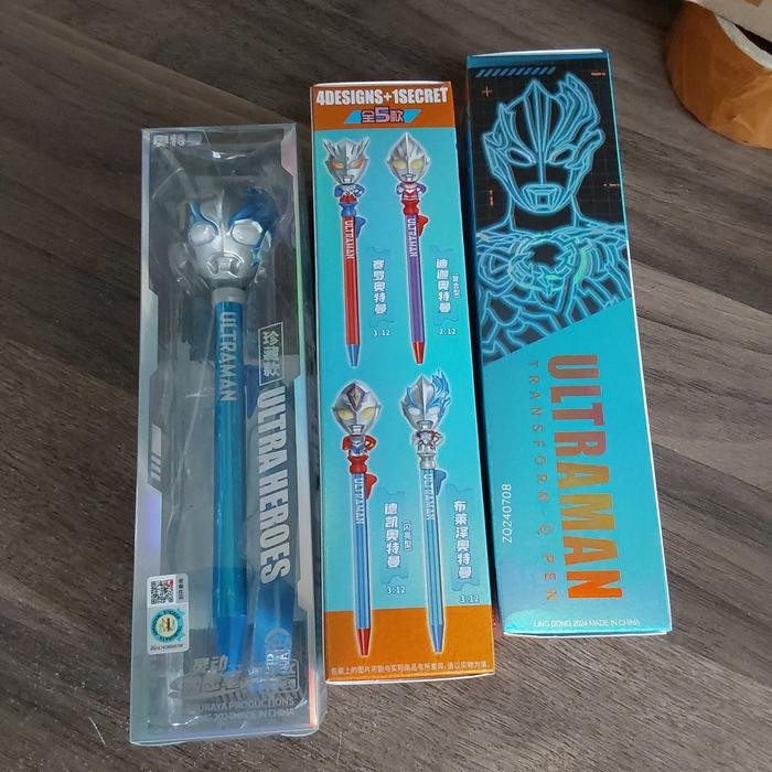 

LDCX ULTRAMAN Q PEN 0,5 MM HEROES RANDOM 49377 [ORIGINAL LDCX]