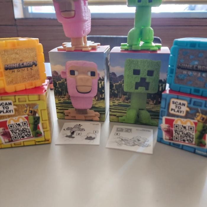 Happy Meal MCD McDonald Minecraft - Creeper