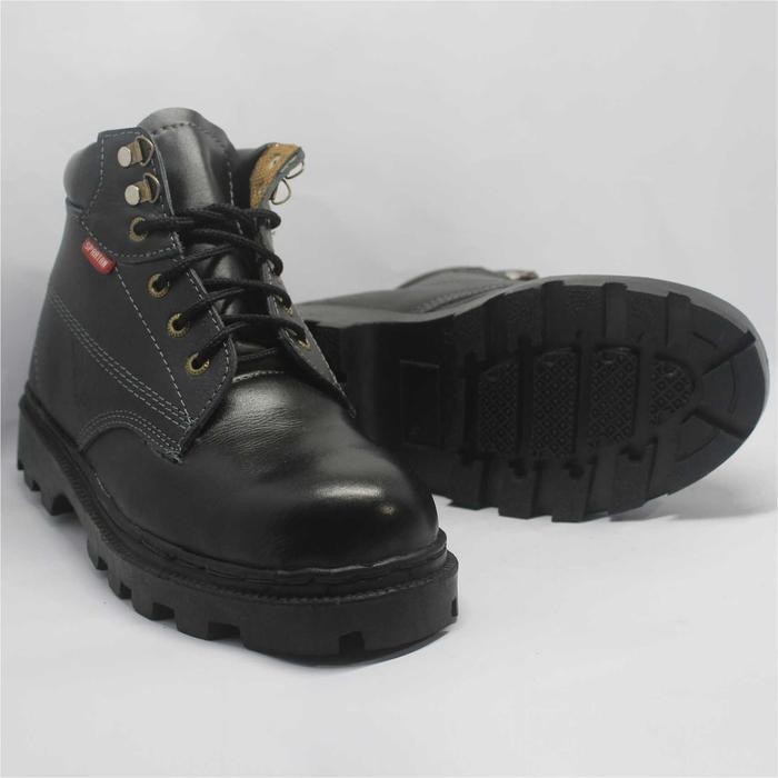 sepatu safety-spbu-proyek-pabrik-kichen bahan kulit