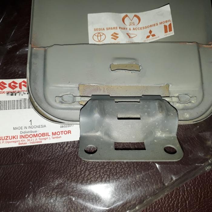 PLAT TANGKI CARRY 1.5 / TUTUP TANGKI FUTURA ASLI