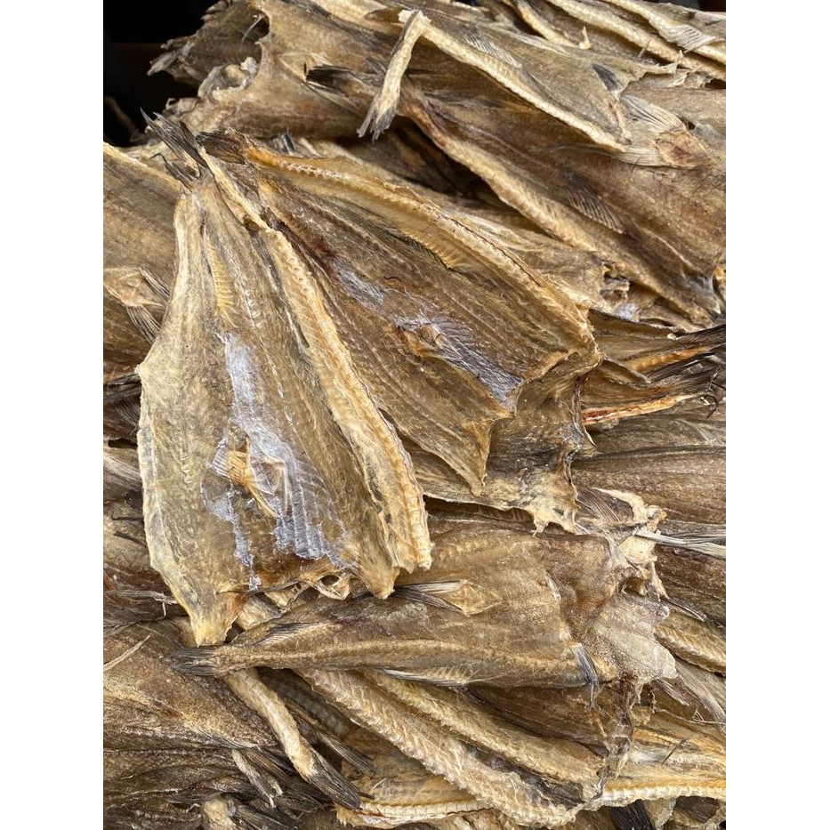 

Ikan asin Jambrong Ikan Asin Siting