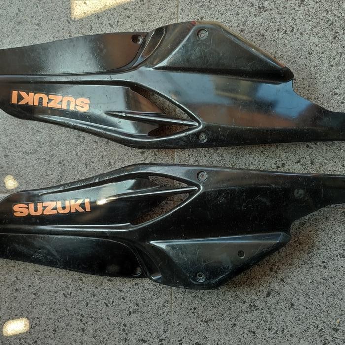 PREMIUM cover frame side Suzuki skywave