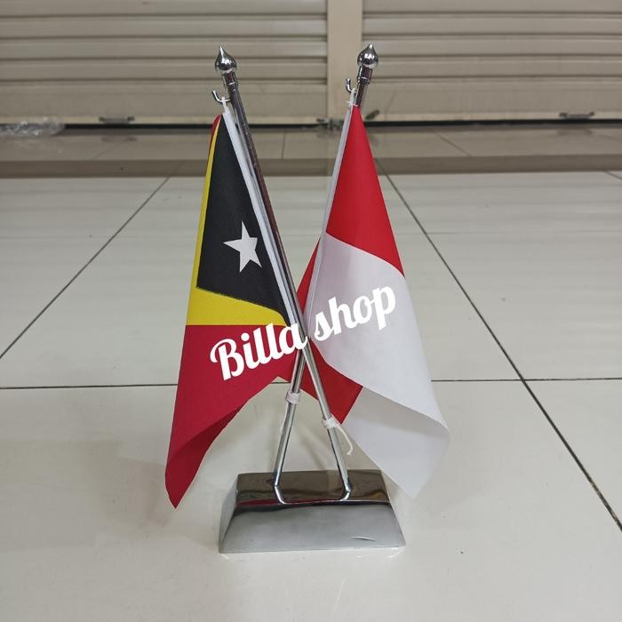 

Terlaris Tiang Meja Stenlis Silang + Bendera Merah putih dan Timor Leste SALE
