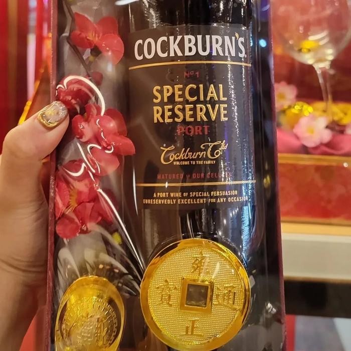 

Parcel Wine Hampers Imlek CNY SIN CIA Gift Set 2025