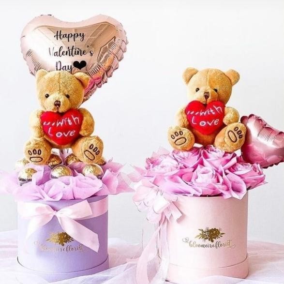 

Kado Hadiah Valentine Teddy Bear Bloom Box Hamper Boneka Coklat Bunga