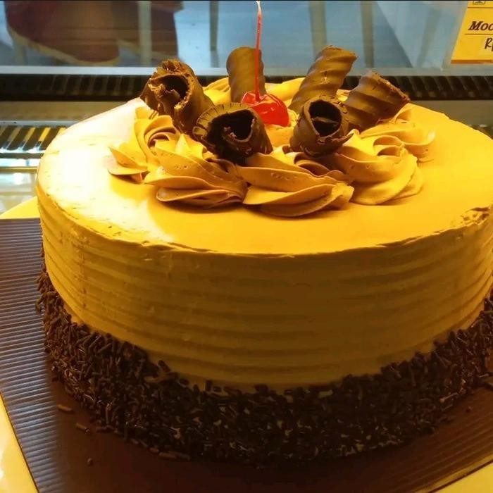 

Classic Mocca Cake / Kue Moka Jadul / Mocha 20 cm by Tahiti Bakery