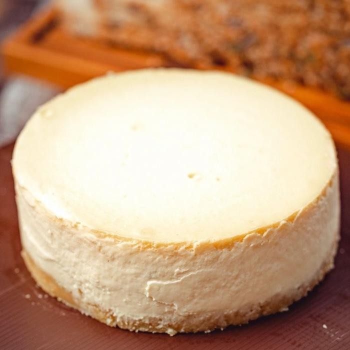 

Cheese cake / Cheesecake / Birthday Cake / Wisuda - Baked at Laurence