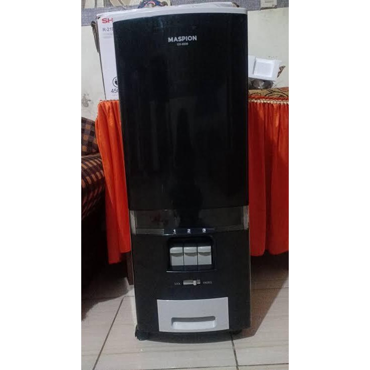 

MASPION RICE BOX WADAH BERAS EX 6000 - EX6000 - 60 KG PROMO JNE JNT