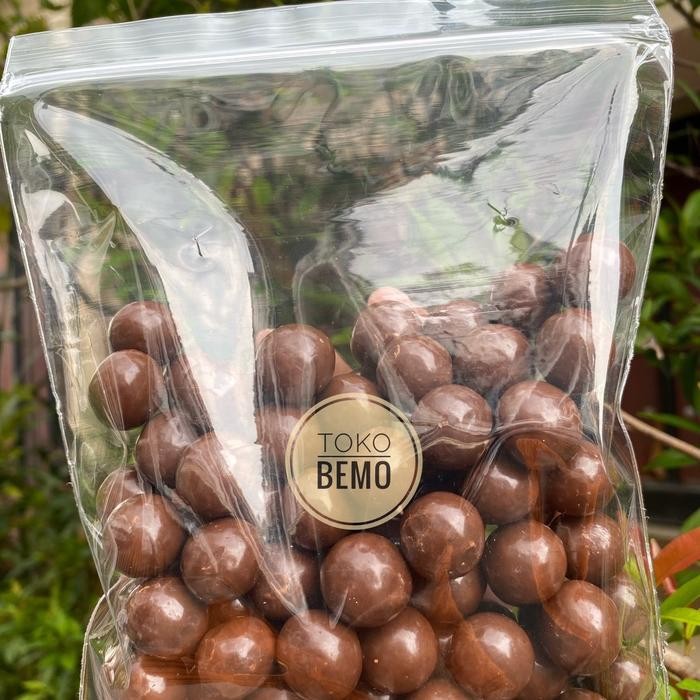 

Ger Biskuit Coklat Bola / Choco Ball 250gr Cokelat
