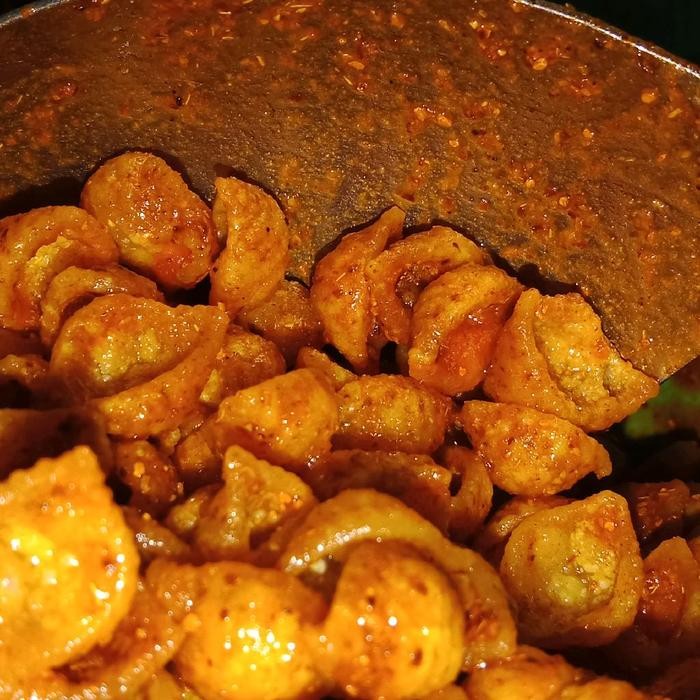 

MAKARONI KERANG GURIH KEMASAN POUCH 500GRAM Snack Cemilan