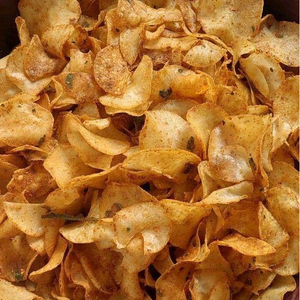 

Kripik Singkong Kriwil Viral Pedas Daun Jeruk 500 Gram Food Snacks Cemilan Renyah Kripset Makanan