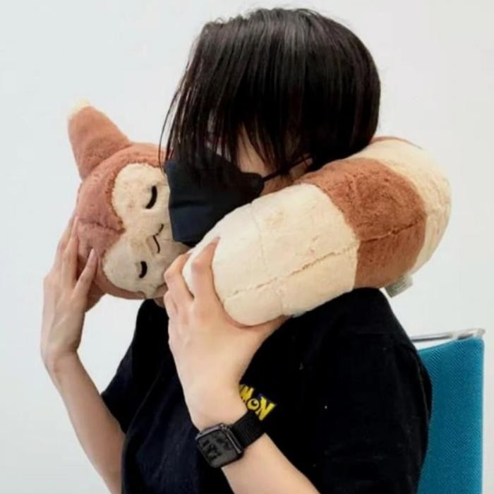 pokemon plush sleeping furret fluffy neck pillow bantal leher boneka kode 1408