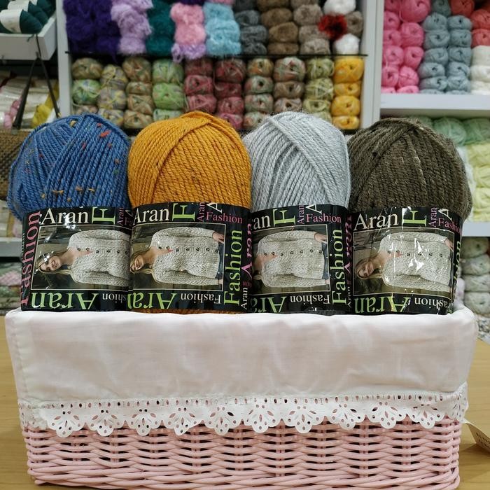 

Kingcole Fashion Aran DK Benang Rajut Import - 100gr