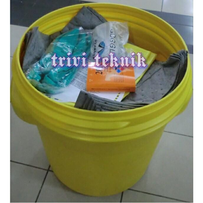 

Absorbents And Spill Containment Spill Kit Drums.