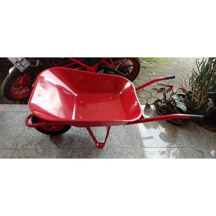 GEROBAK DORONG PASIR 1 RODA // BAK BESI SAMPAH YEK KERETA SORONG