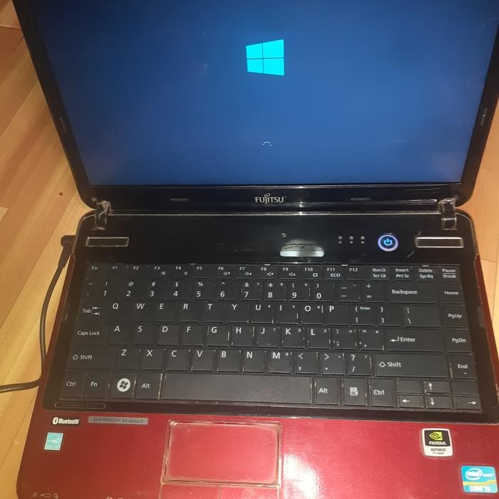 Jual fujitsu lifebook lh531 core i5