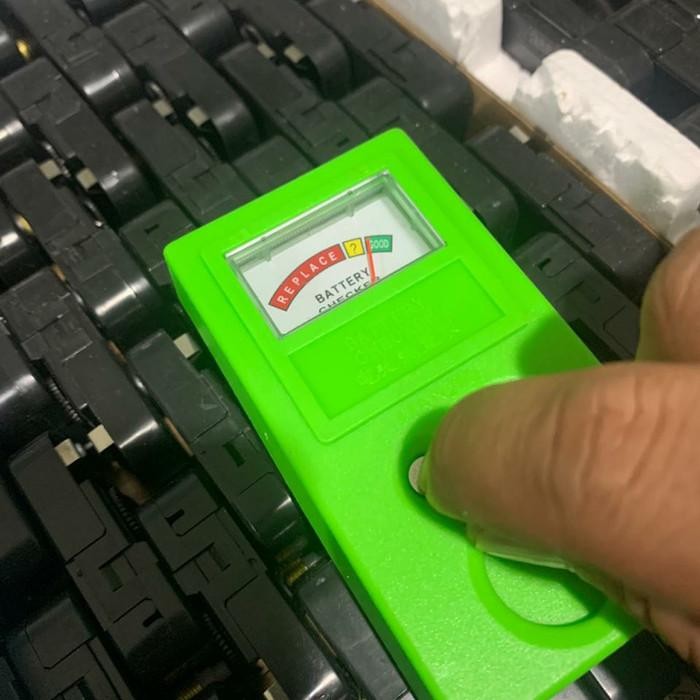Alat tester Alat pengecek microtes batre jam tangan baterai