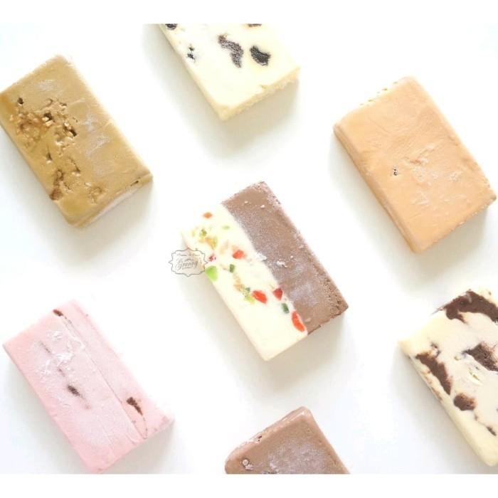 

Granny'S Gourmet Ice Cream Slices