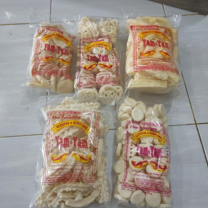 

Promo Kerupuk Kemplang Asli Palembang 5 Bungkus (Cipir, Sgl Besar, Kc, Mini, Akar) - Makanan, Food,