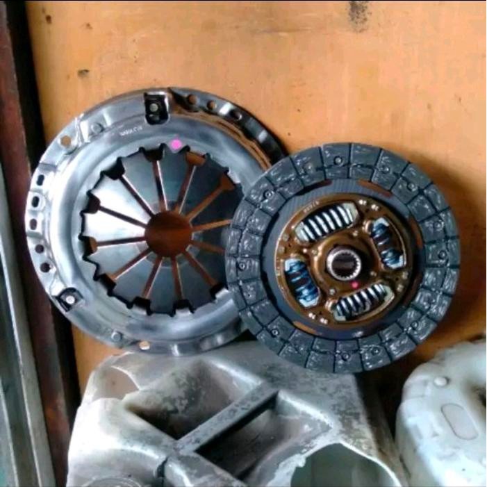 Kampas Kopling Set matahari Rush / Terios original