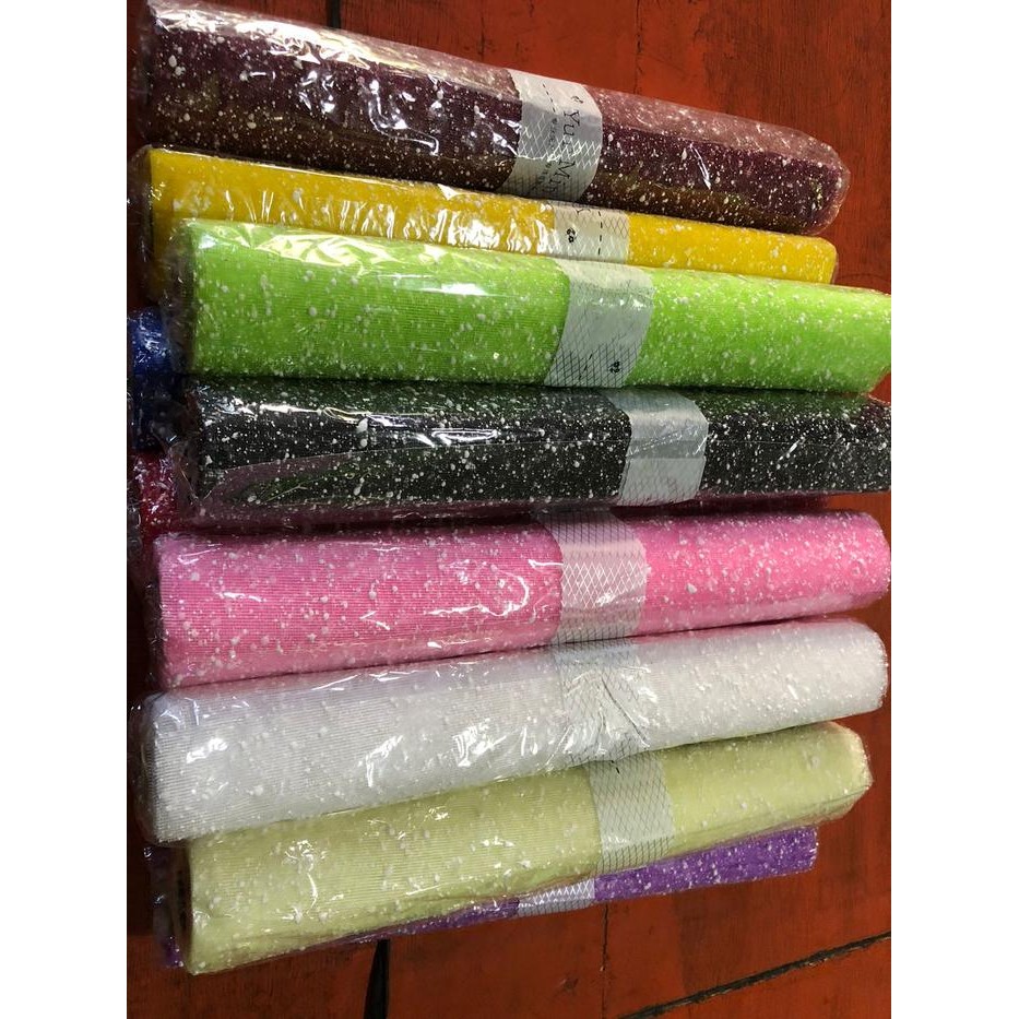 ( NOW 1 ROLL ) Kain Tile Salju Snowy Wrapping Paper