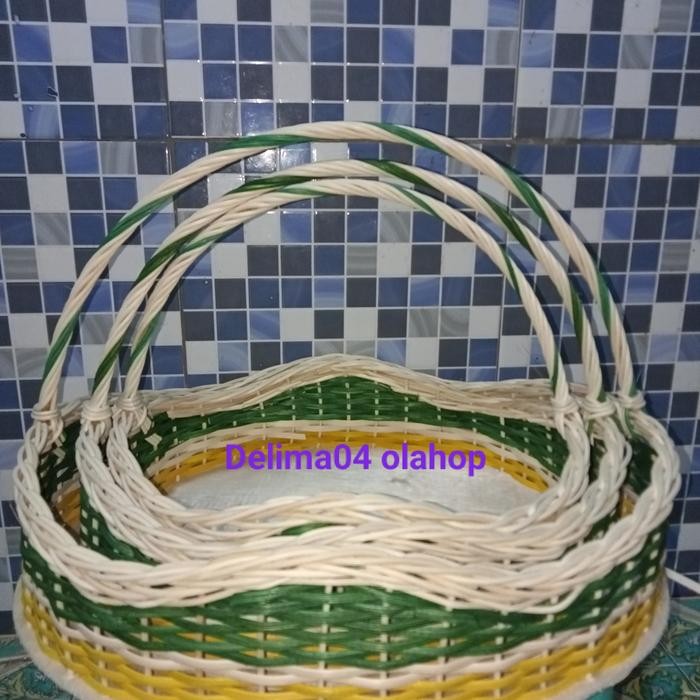 

keranjang parsel buah kekar 1set isi 3