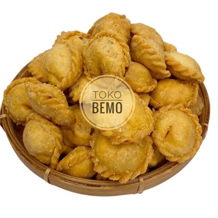 

Pastel Abon Sapi Sarikaya 250GR