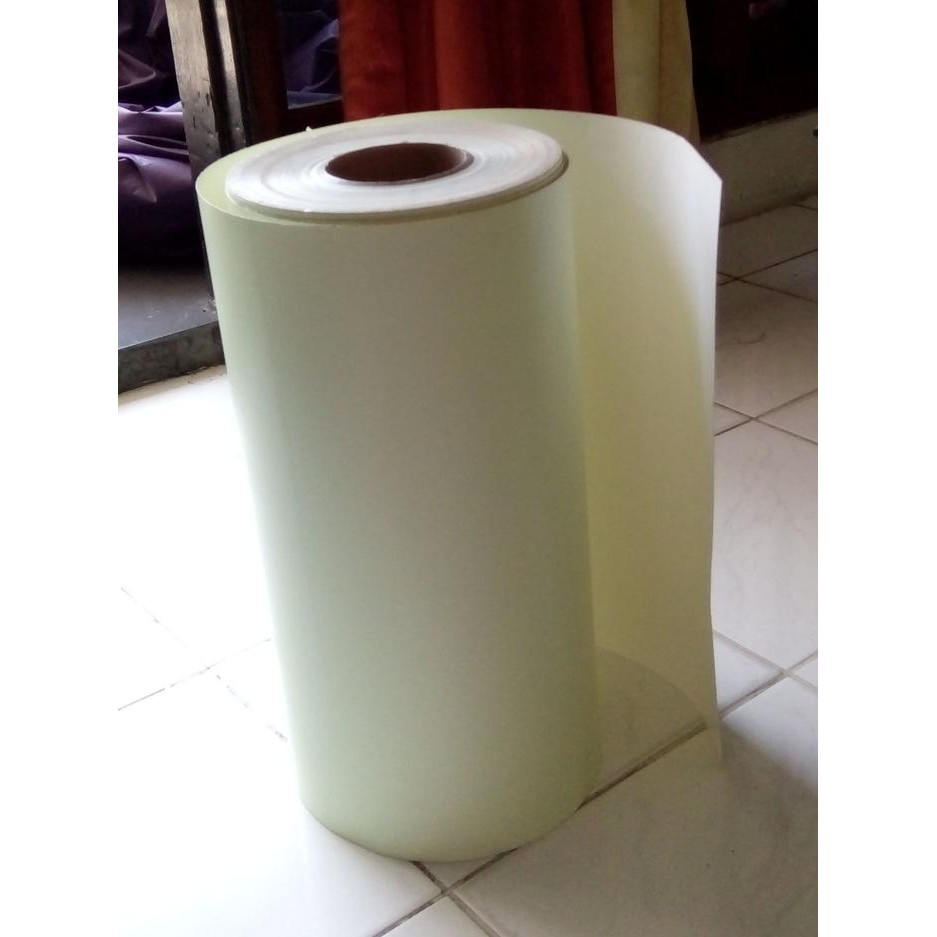 

AT Stiker fosfor menyala dalam gelap ukuran 10 cm x 40 cm