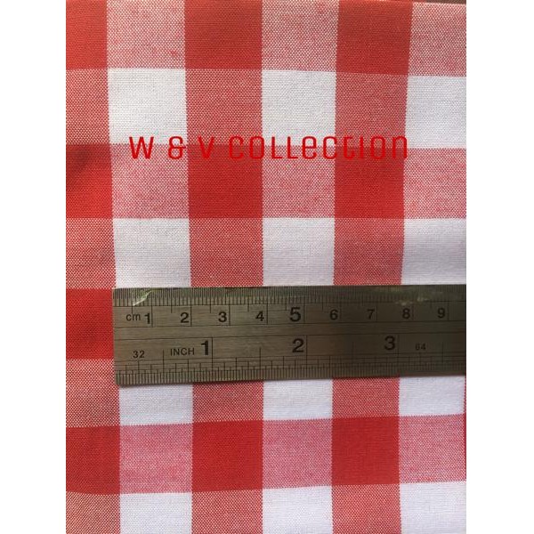 

AT Kain kotak merah putih 2cm lebar 150cm