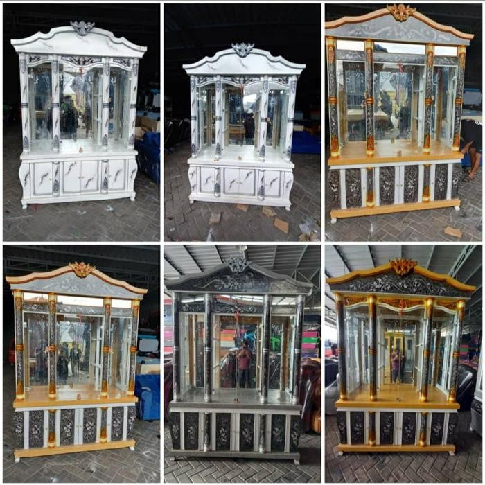 Lemari Pajangan Kristal 4 Pintu Resin