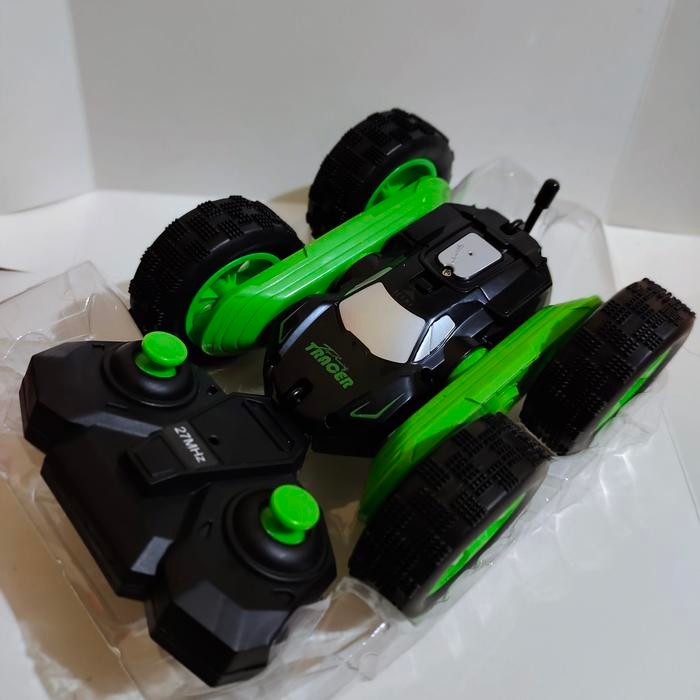 mainan anak laki-laki mobil remot/mobilan remot stunt car