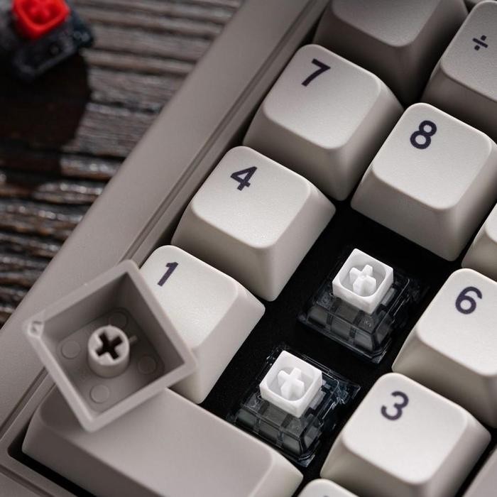 

8BitDo Retro 18 Mechanical Numpad Calculator Kalkulator