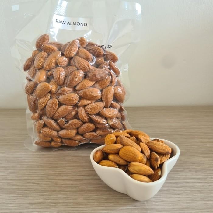 

(Expert) Natural Kacang Almond Raw (500 gr)