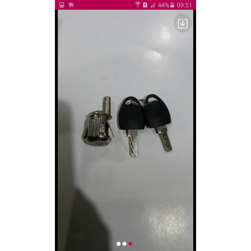 

Kunci Pintu Lemari Besi Filing Cabinet File Merek Lion Asli 100%