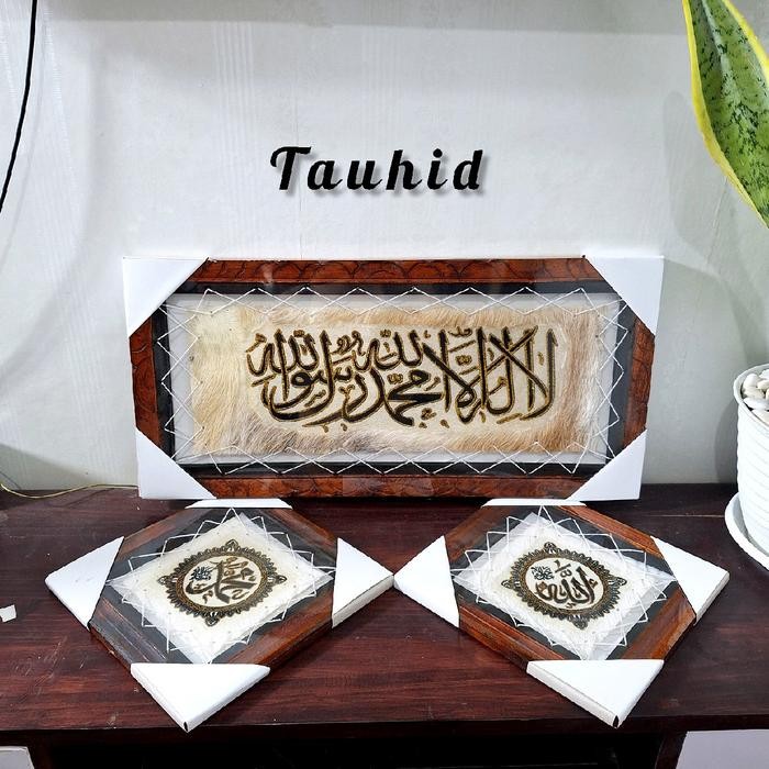 

1 set kaligrafi Tauhid 60cmx30cm