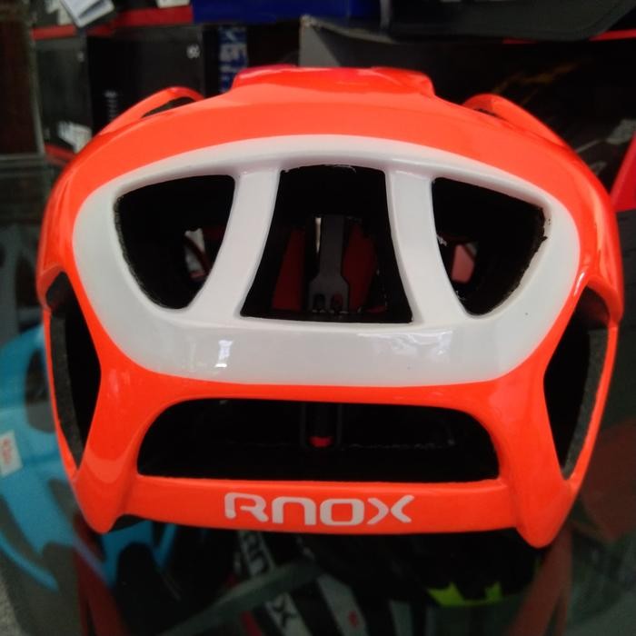 Helm Sepeda RNOX Hitam