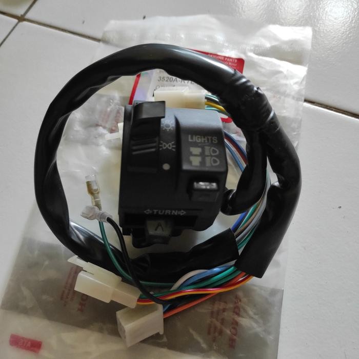 Saklar Sakelar Holder Kiri Tombol Supra Fit Lama Supra X Ori