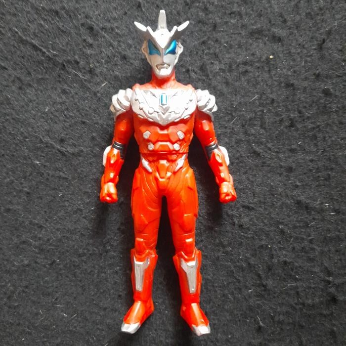 Bandai 14 Cm Ultra Hero Series Ultraman Geed Solid Burning