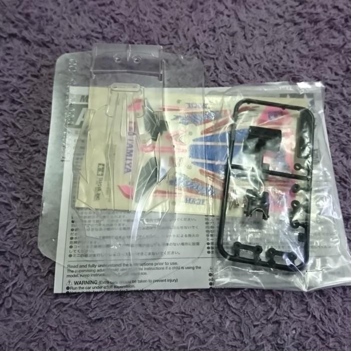 (Expert) tamiya body polycarbonate dan stiker set avante mk II pink original