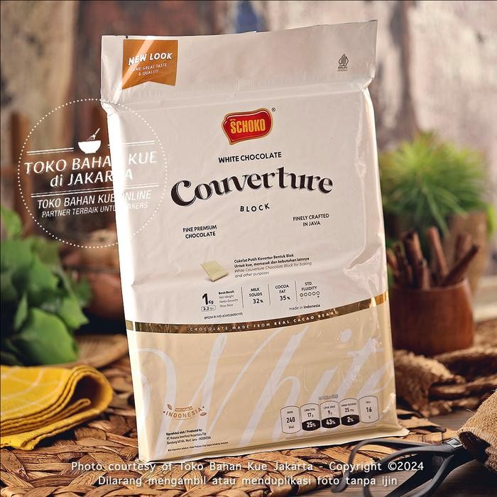 

Ready Schoko White 1Kg Chocolate Couverture Cokelat Putih Batang Coklat Baking