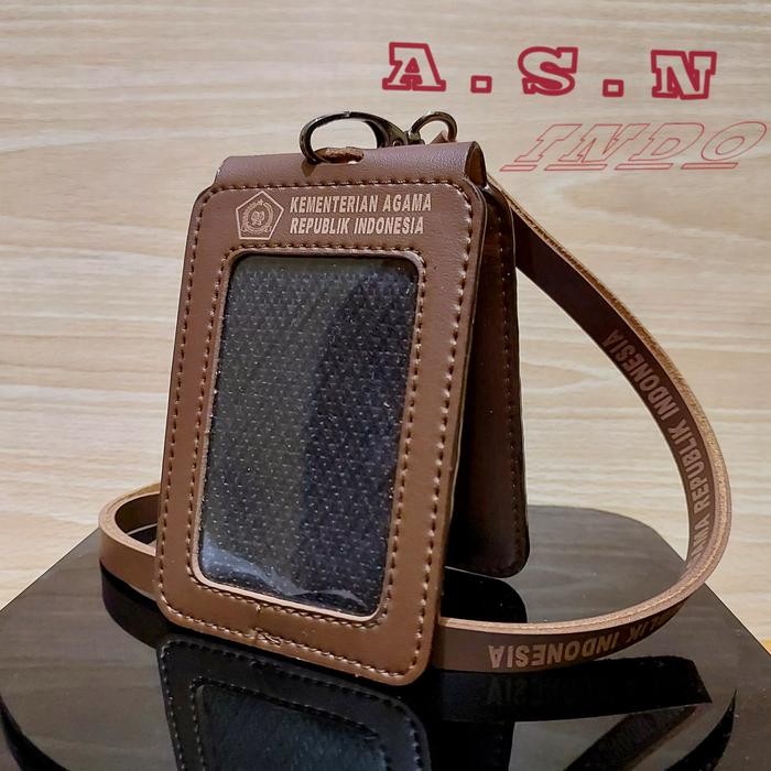 

Id Card Kulit Lipat Magnet KEMENAG Id Card Kulit KEMENAG Lipat