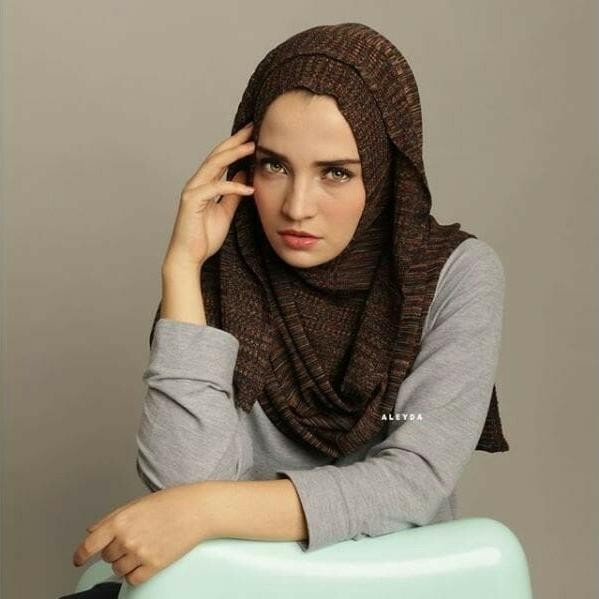 266F Pasmina Instan Polos Warna Bahan Premium Rajut Hijab Murah Aleyda