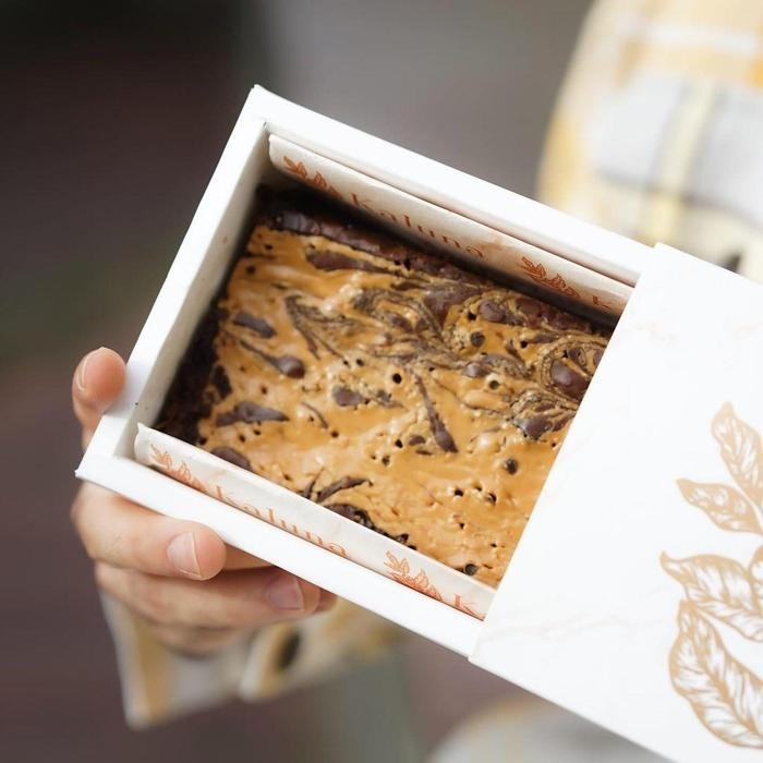 

OR6T Kaluna Cakes - Fudgy Brownies Peanut Butter Skippy Urk. 22X10 - Brownies Panggang