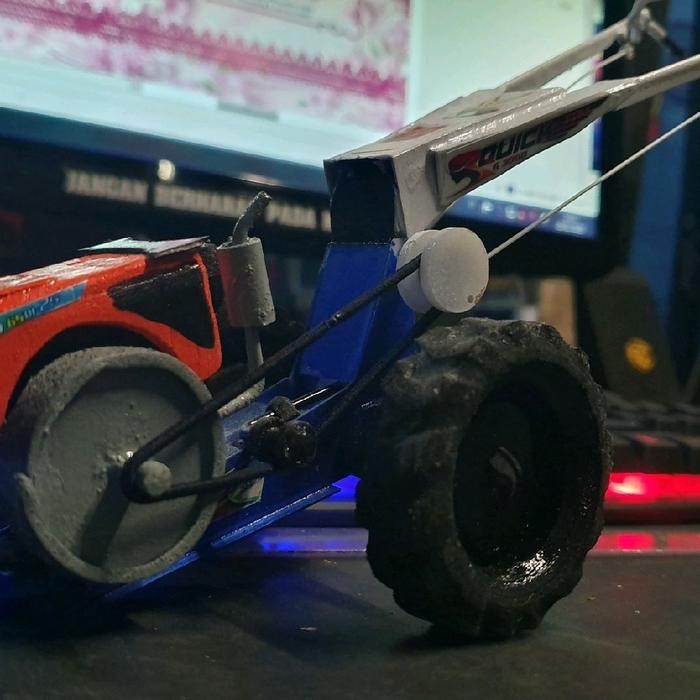 (Allthebest) miniatur Traktor, mainan anak #traktor