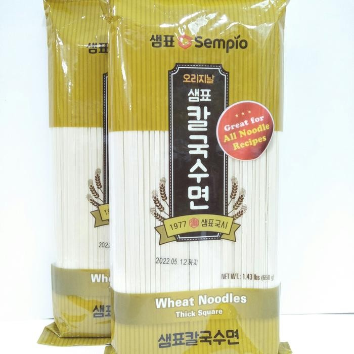 

H48Y Mi Kering Kal Guksu /Wheat Noodle Thick Square 650Gr