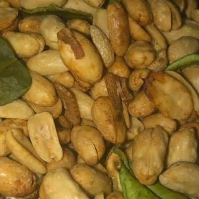 

KACANG BANGKOK 250GRAM - KACANG THAILAND KRISPI - KACANG DAUN JERUK