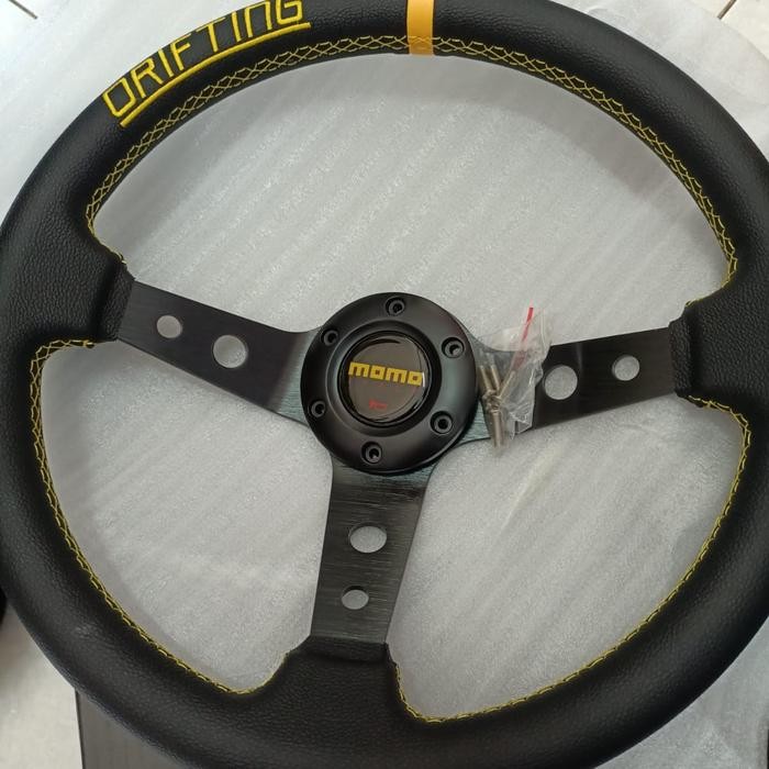 Stir Momo Drifting Jahitan Kuning Import