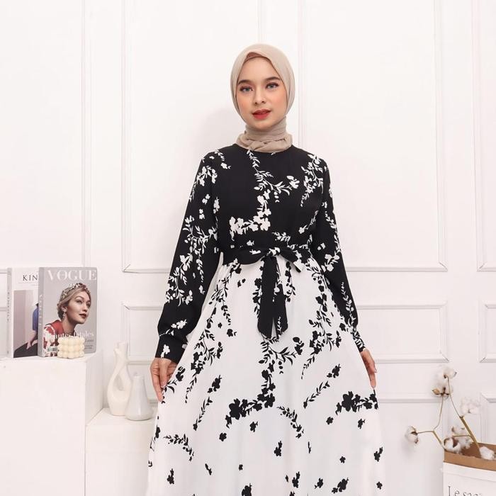 

[BASICA MODA] 8001 DRESS MAXI WANITA MONOCHROME CASUAL CREPE KODE 991