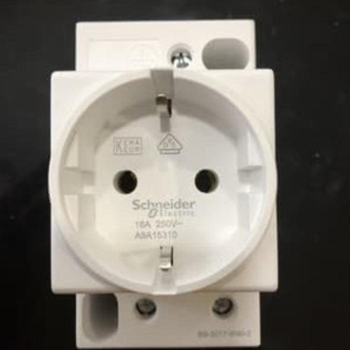 Schneider Power Socket Din Rail A9A15310